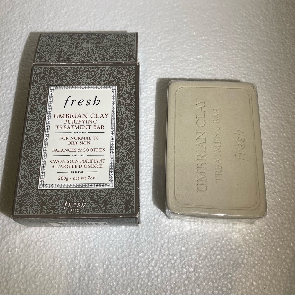 fresh umbrian clay purifying treatment bar